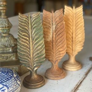 Vintage wooden feather finials